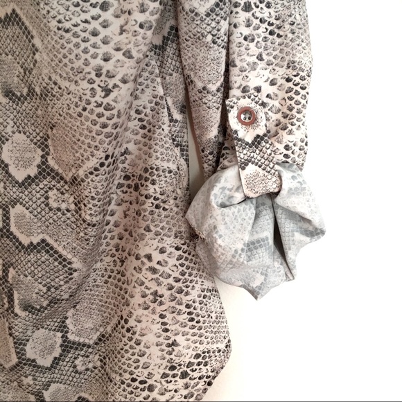 Calvin Klein snakeskin blouse - Picture 8 of 8